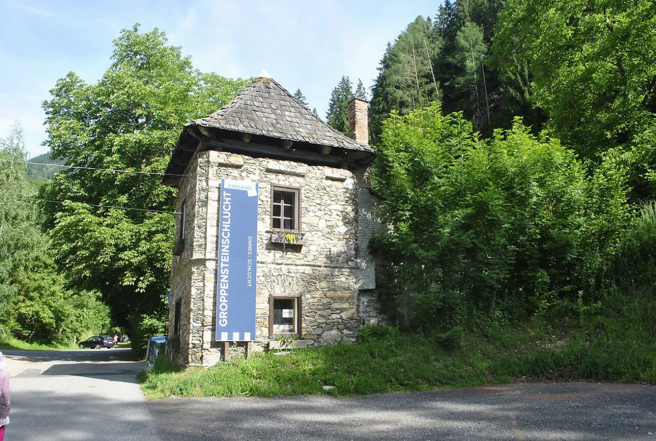 Featured image for “Groppsteinschlucht – soutěska plná vodopádů a úchvatných výhledů”